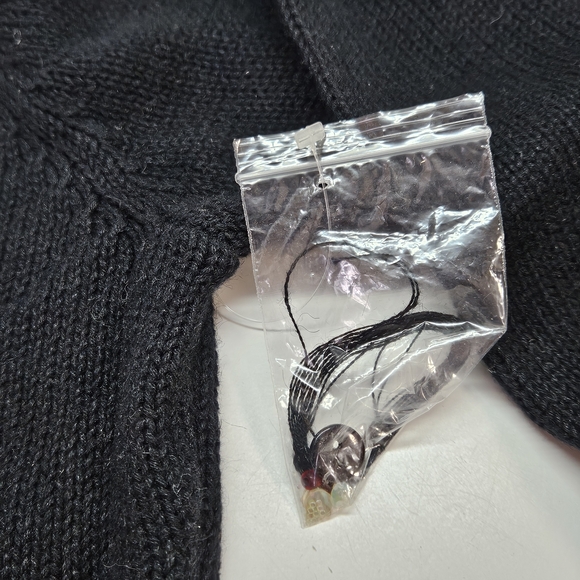 NEW Susan Bristol Embellished Beaded Snowmen Black Cardigan Sweater Medium - Picture 6 of 8